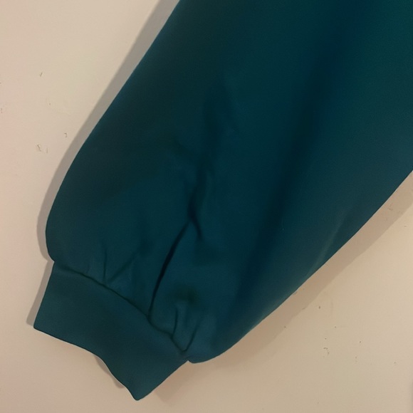 J. Crew Green Sweatshirt with Ruffle Sleeve Size Medium - Picture 10 of 16